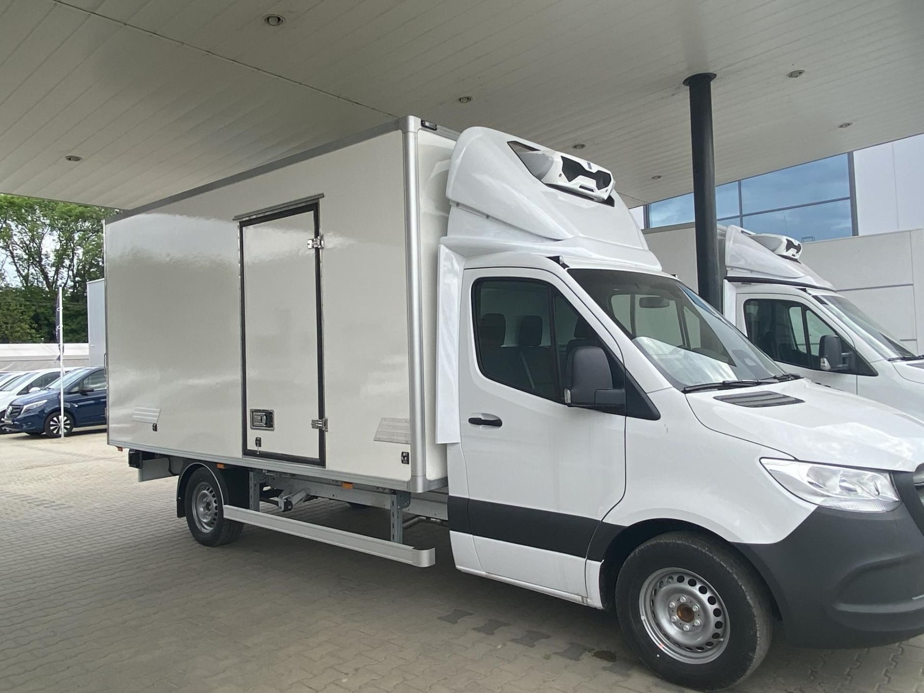 Mercedes-Benz Sprinter  2.0 170km, manual, długi, izoterma plus agregat  Zanotti Z350SA050D