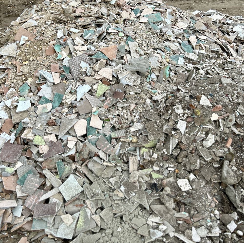 Gruz BETONOWY ceglany Tłuczeń piach płukany piasek utwardzanie ziemia