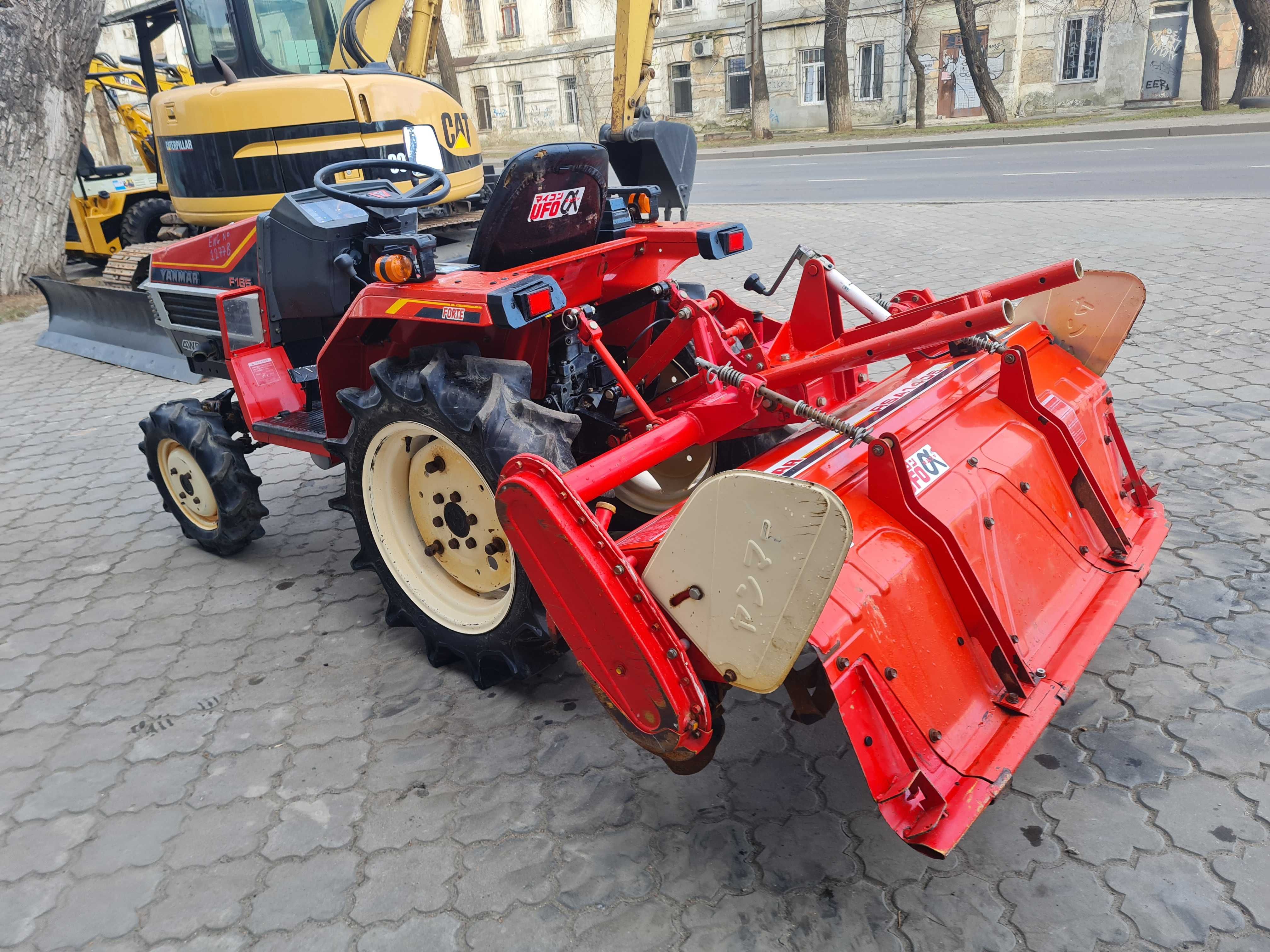 Міні-трактор YANMAR F165D