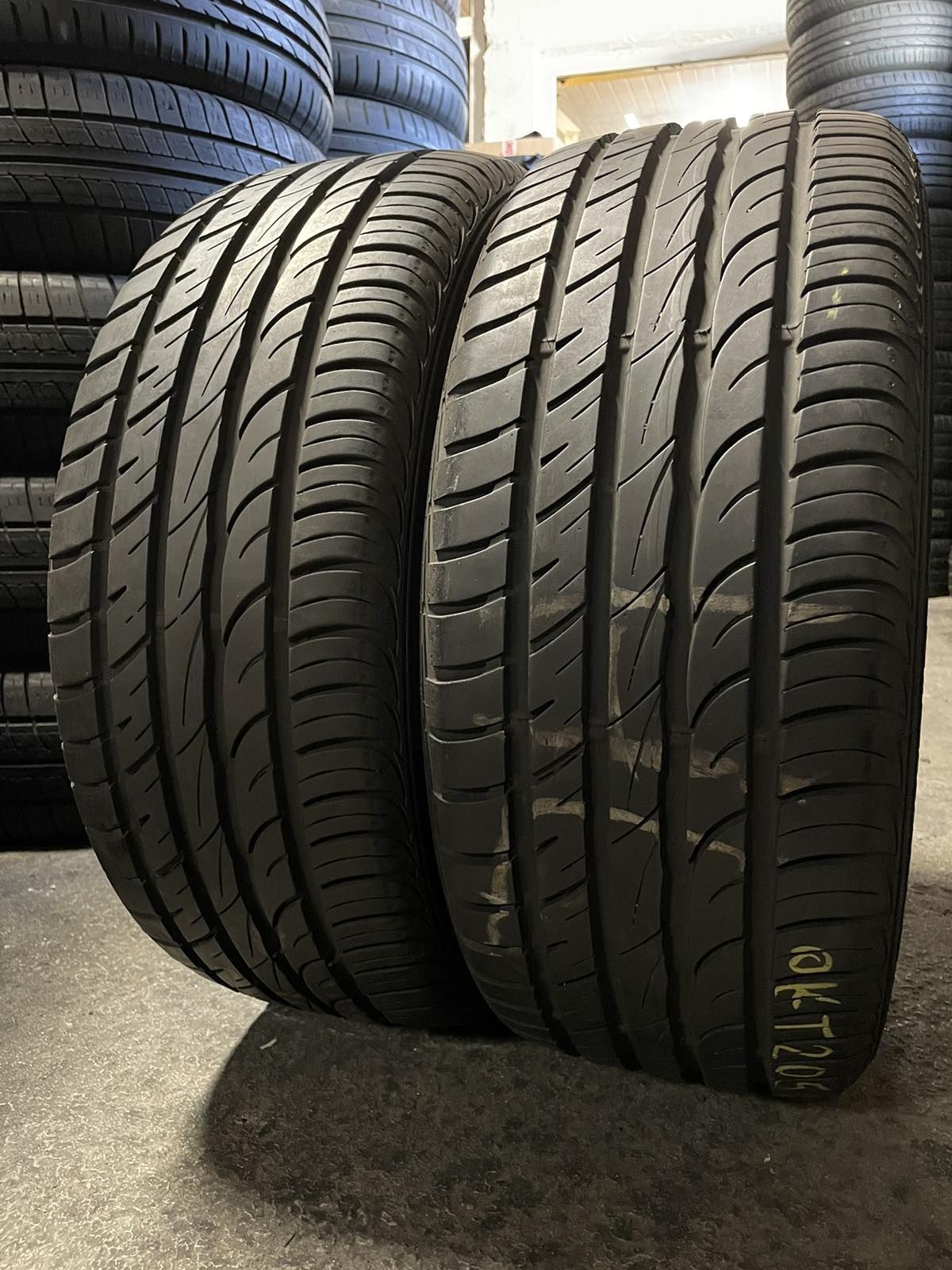 205/55 R15 Barum Bravuris 2 (Шини літні б\у) Склад Шин