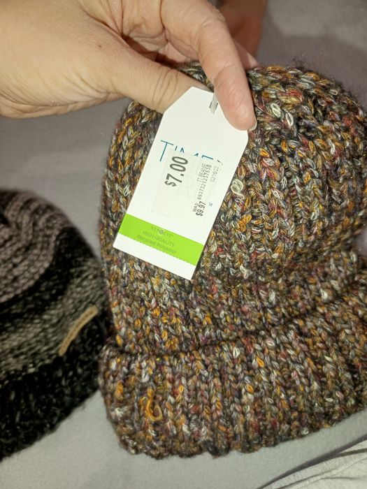 Жіноча Шапка в'язана зимова