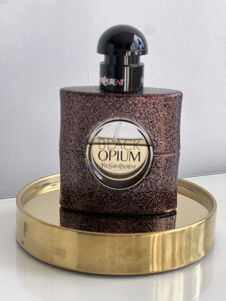 Perfumy Black Opium