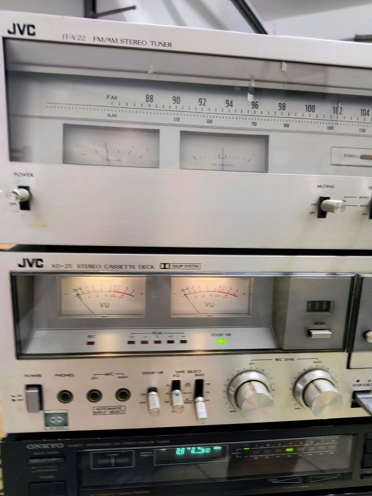 JVC JT-V22 tuner