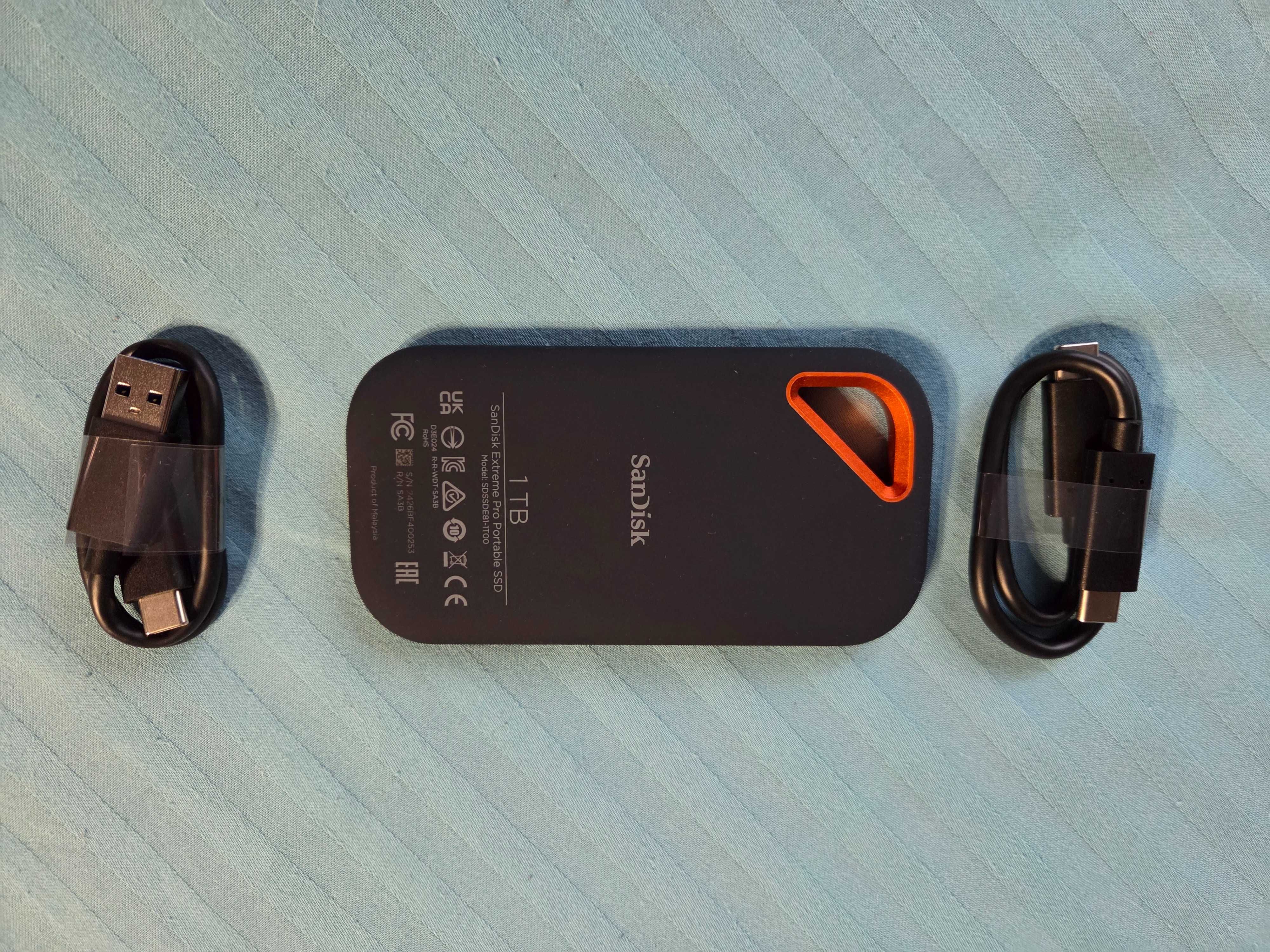 SSD накопитель SanDisk Extreme PRO Portable V2 1TB (SDSSDE81-1T00-G25)