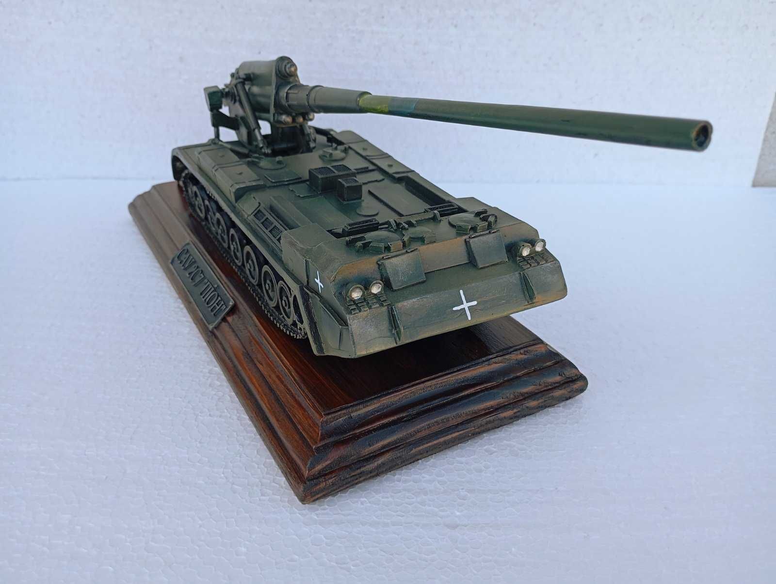 Модель військової техніки ЗСУ САУ 2S7"PION" масштабна модель 1:35