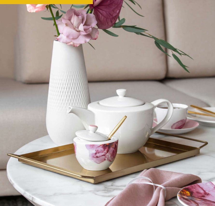 Zestaw Villeroy & Boch, 4 filiżanki i dzbanek