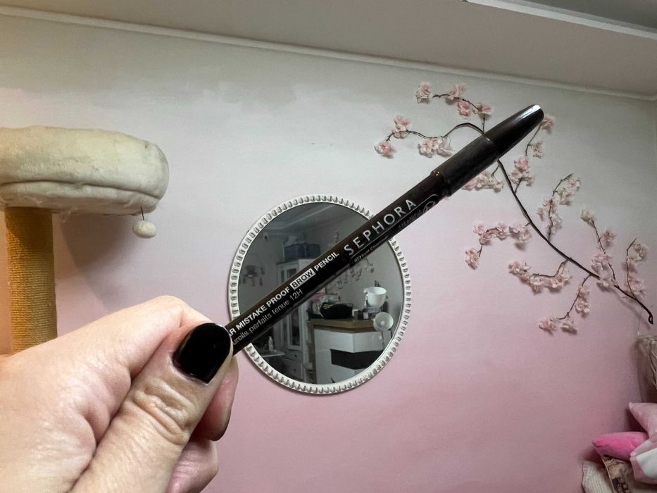 Sephora Collection Kredka O 12godzinnej trwałości Do brwi z grzebykiem