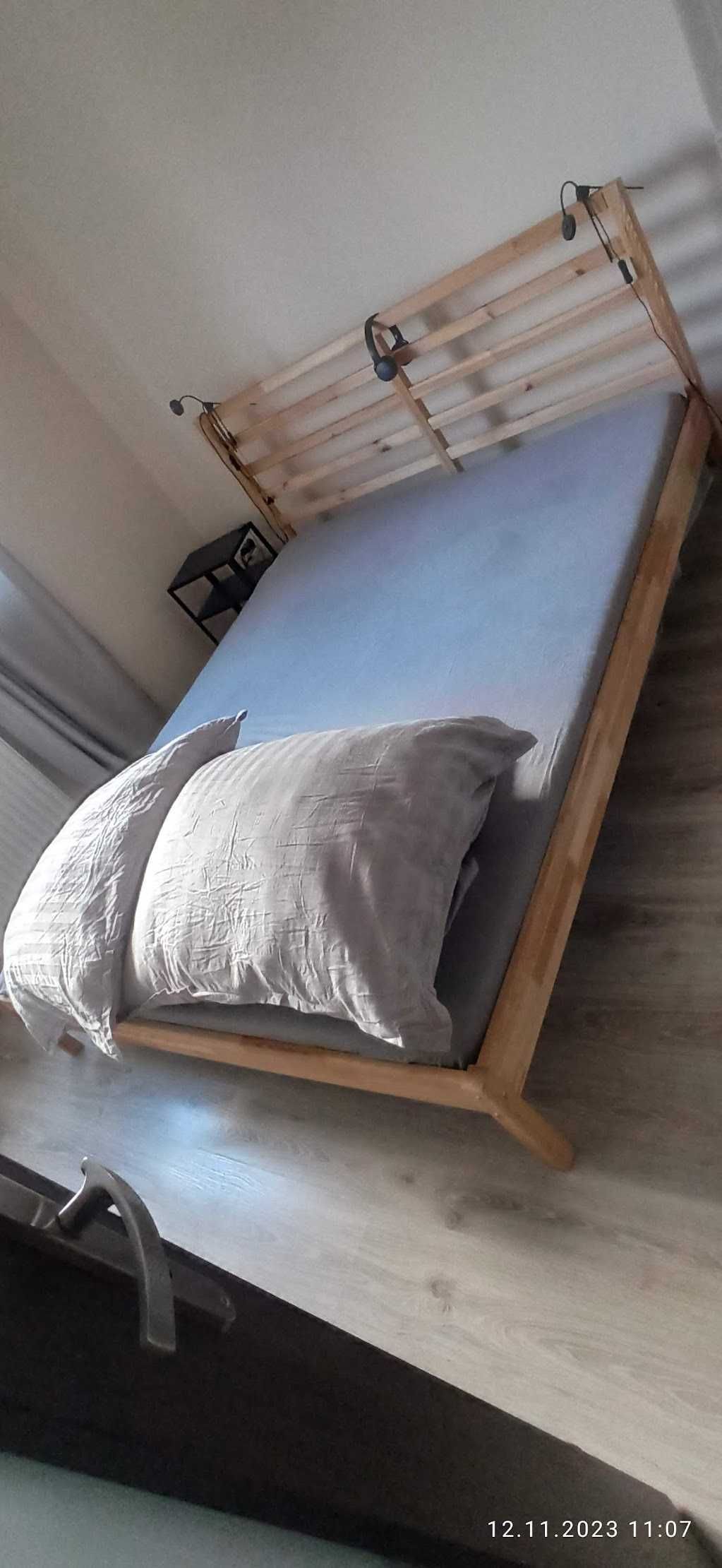 Łóżko Ikea w bardzo dobrym stanie