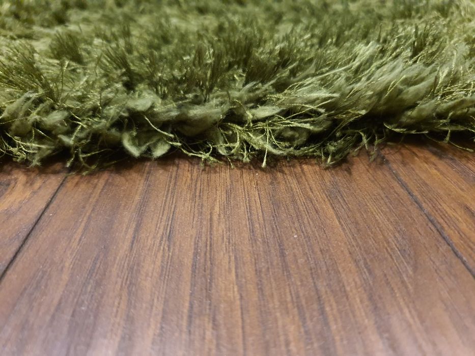 Dywan Shaggy okazja 195x145 gruby miękki do salonu na prezent