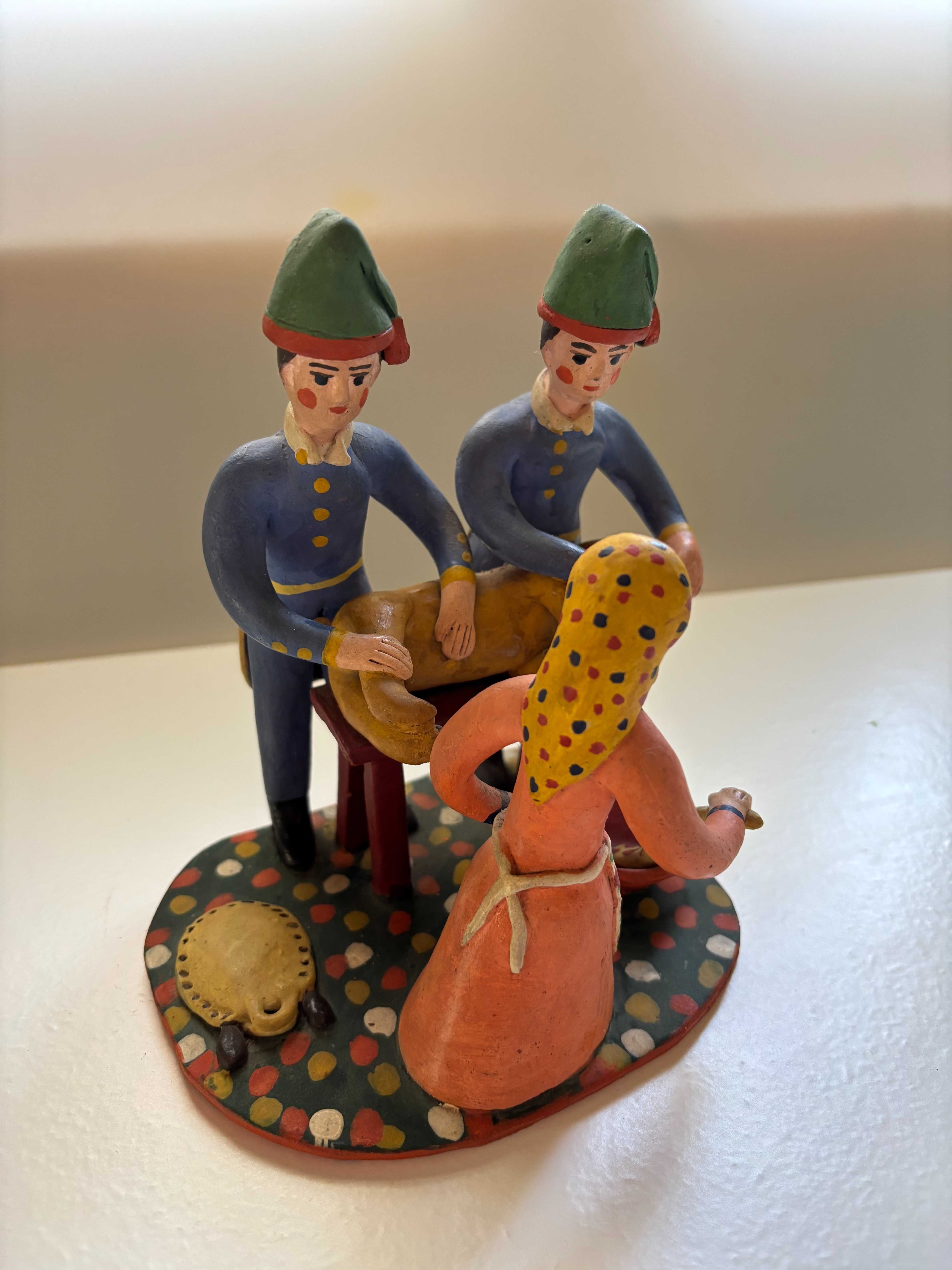 Figuras de Estremoz. Rara e antiga. Matança do porco.