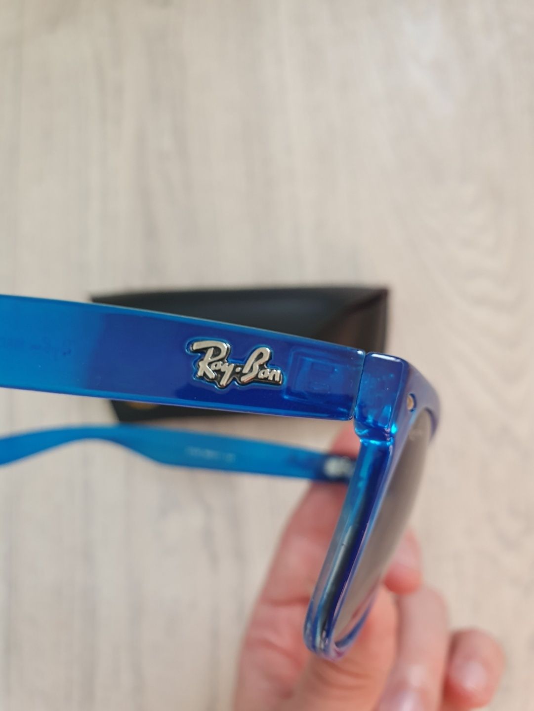Ray ban солнцезащитные очки