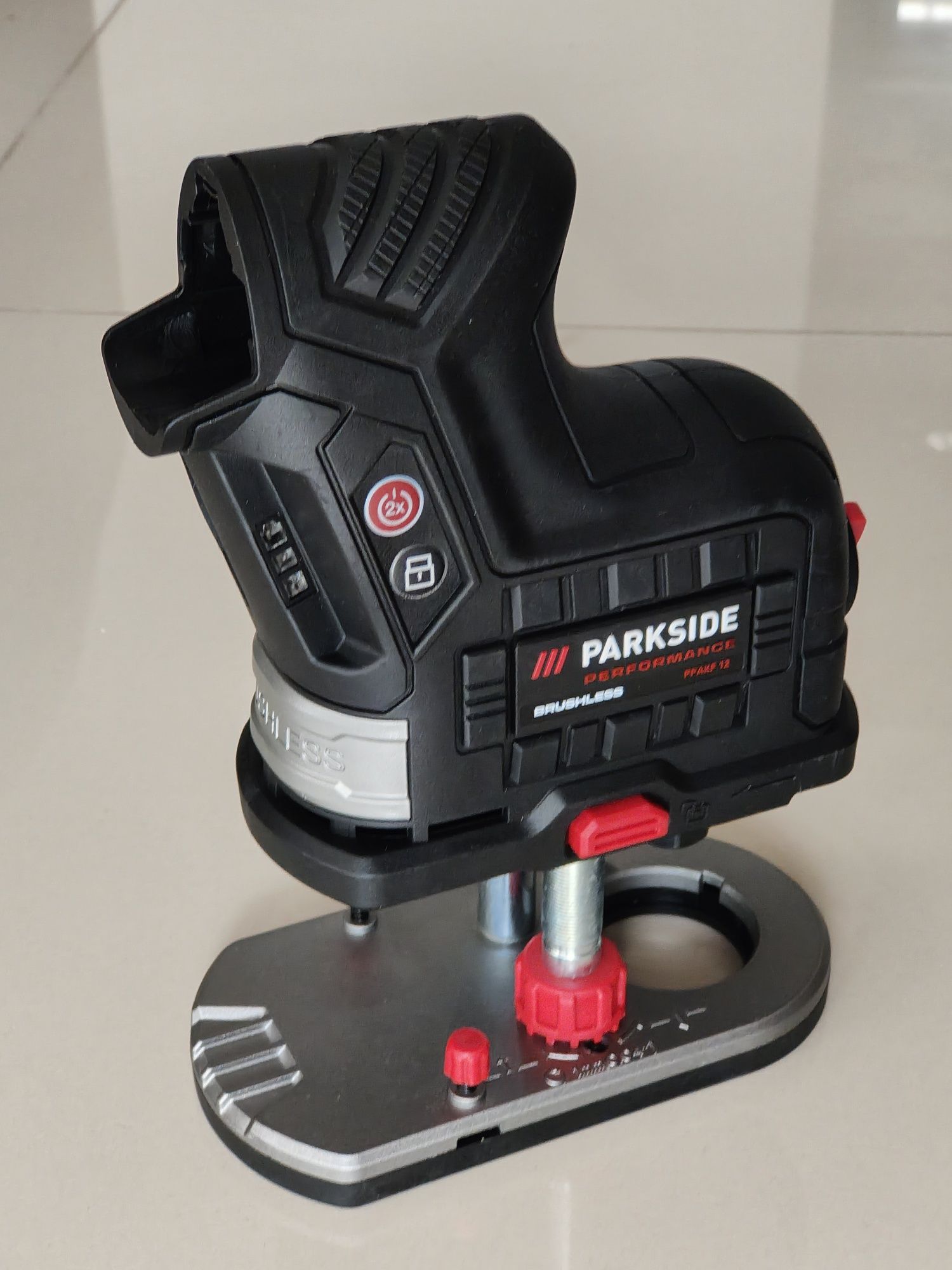 Akumulatorowa frezarka PARKSIDE PERFORMANCE 12V PPAKF 12 A1 5 lat gwar