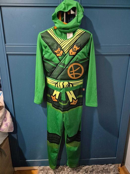 Strój Ninjago H&M r.122/128 idealny