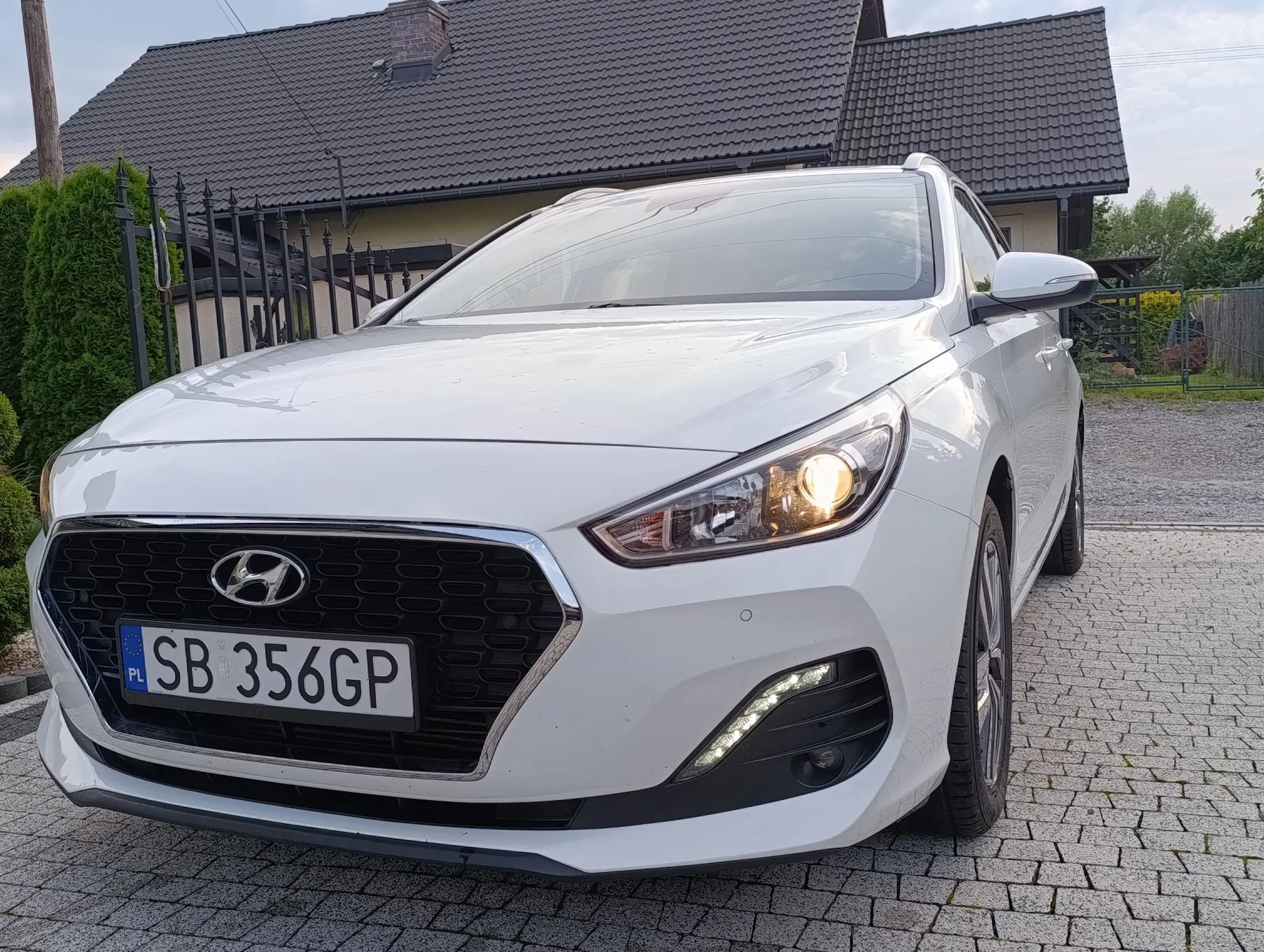 Hyundai I30 Hyundai i30 bogato wyposażony