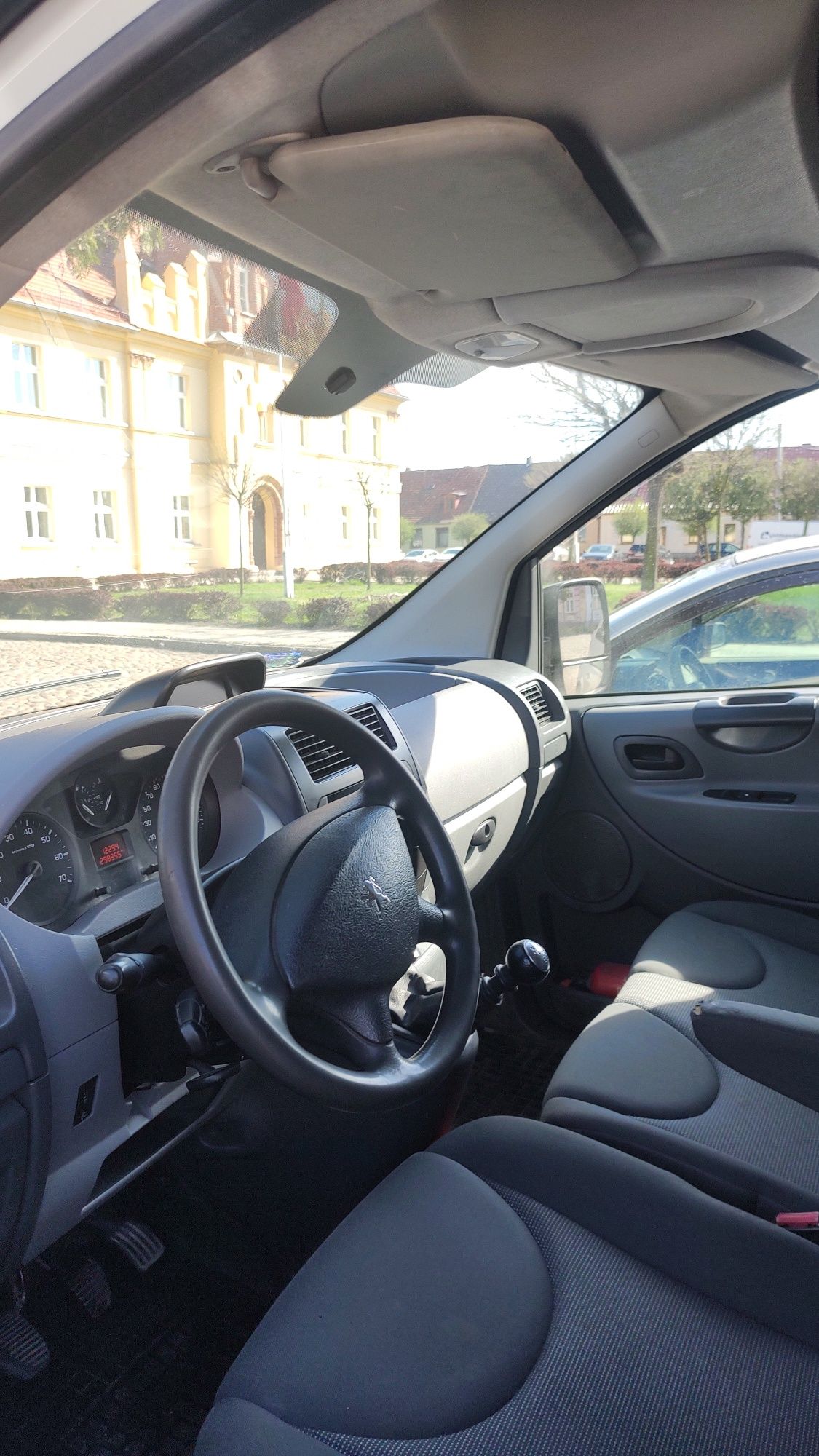 Peugot Expert 2.0 HDi  L2H2 (Jumpy scudo)