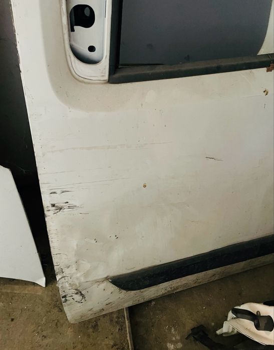 Дефектна Дверка citroen nemo пежо bipper fiat fiorino qubo вантажівок