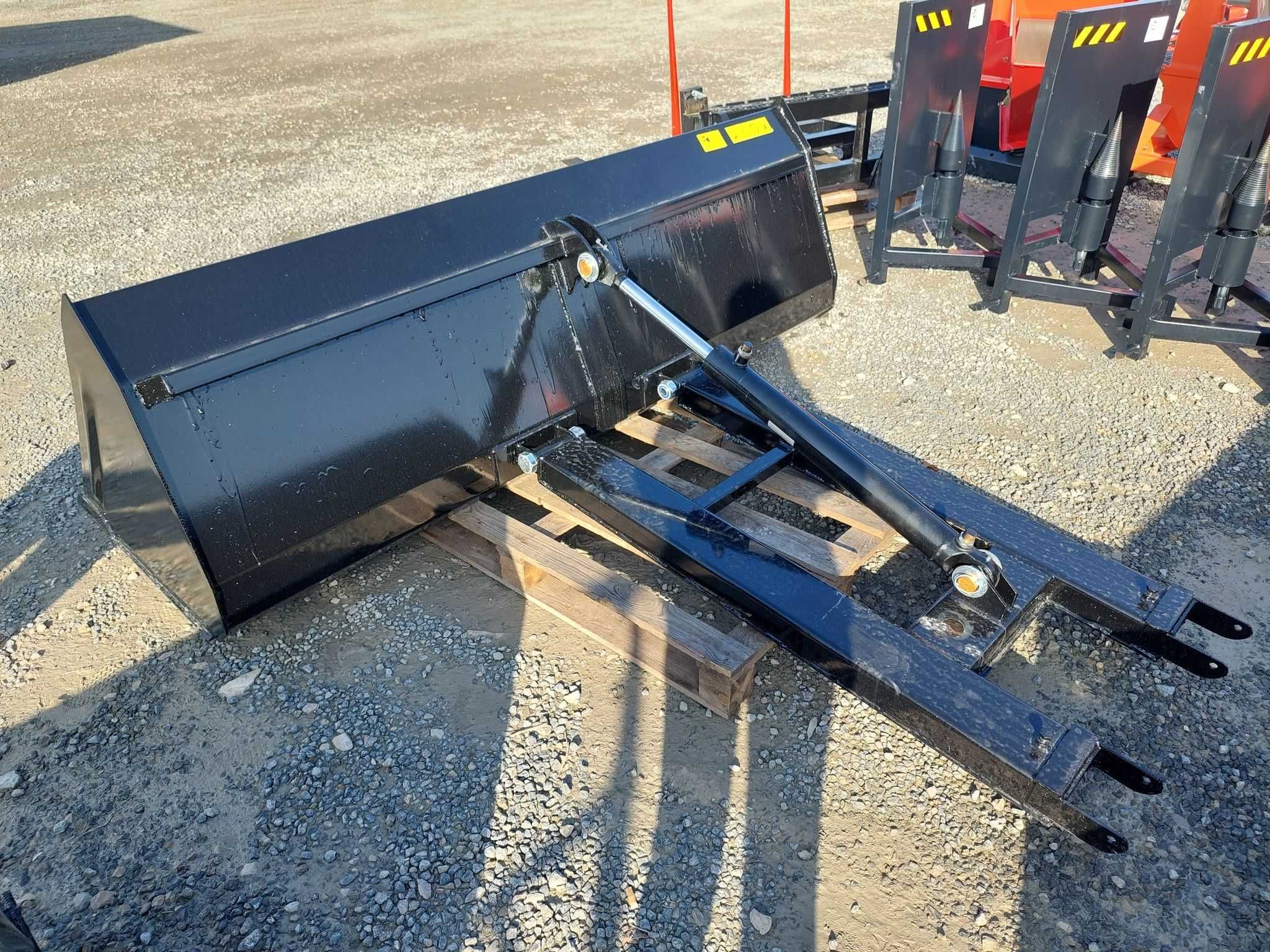 Łyżka Szufla 1,2 - 2,4m na widły wózek widłowy z Hydrauliką