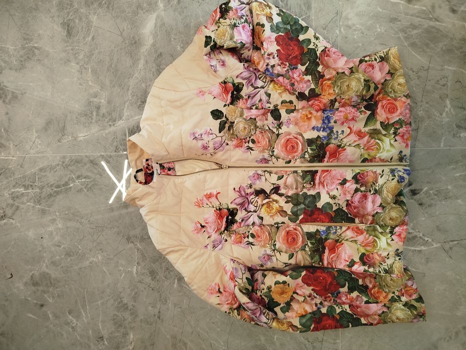 Kurtka kwiatki 38/40