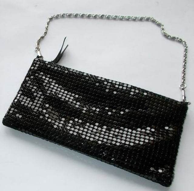 Черная новая сумочка клатч на цепочке на корпоратив