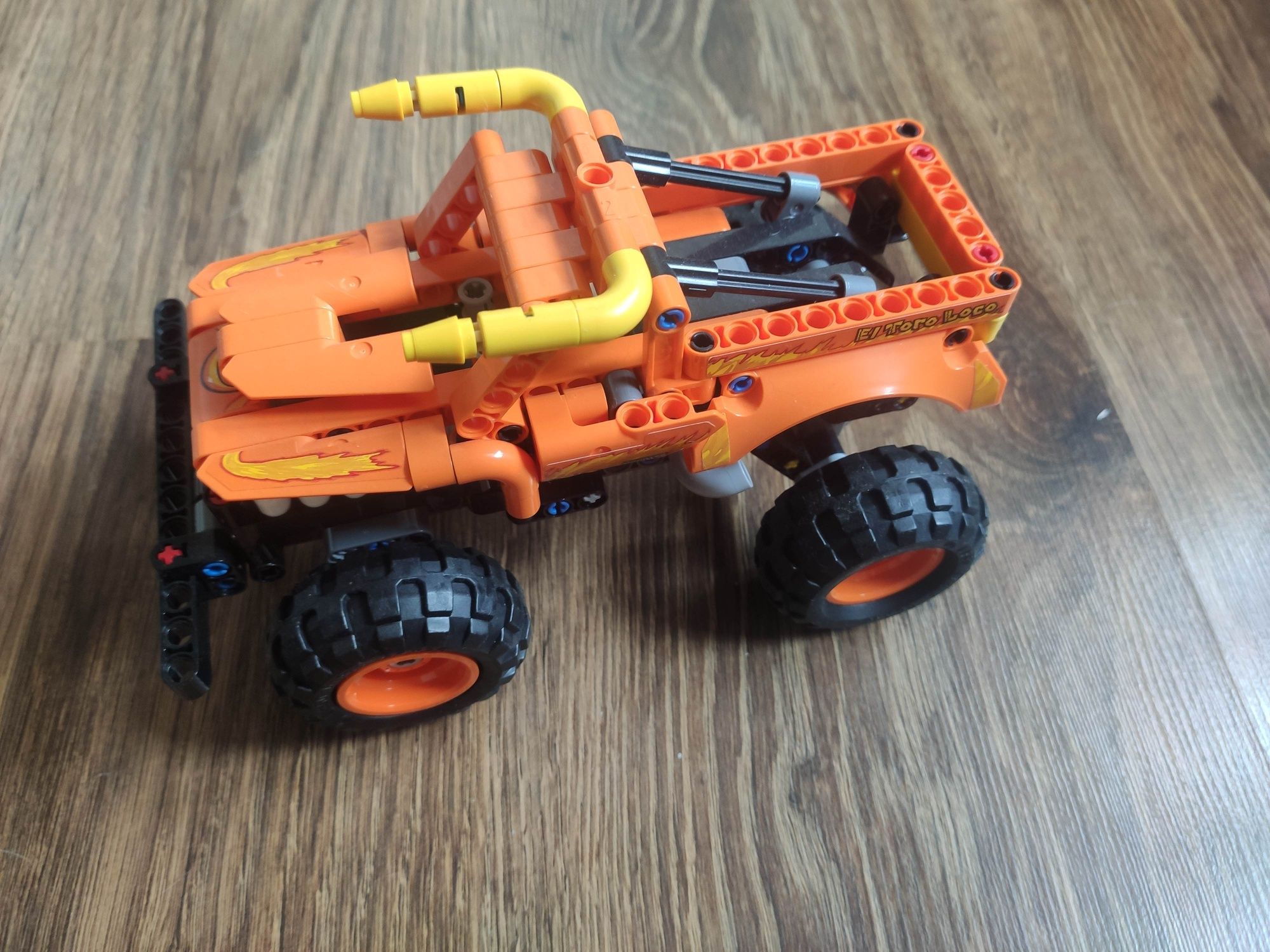 Monster jam LEGO technic 42150 stan bdb