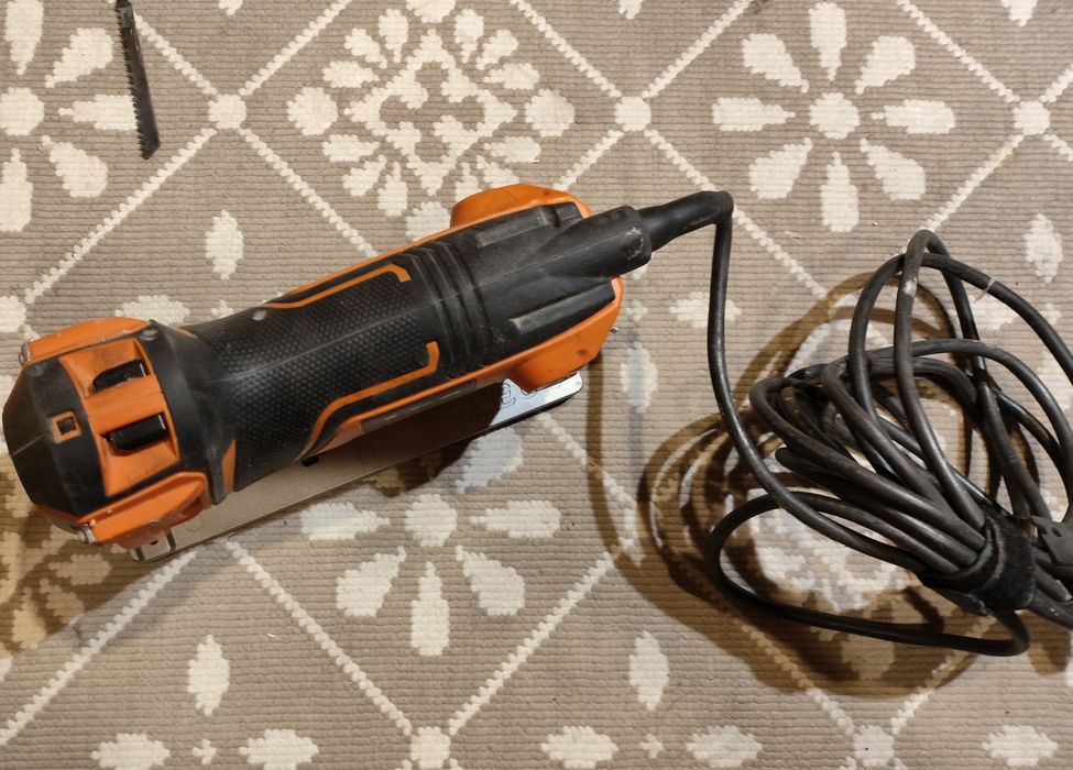 Wyżynarka AEG PST 500 X Warto