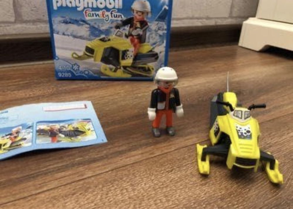 Playmobil 9285 Family Fun Skuter śnieżny