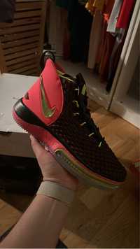 Nike Hyperdunk rozmiar 41 Nowe 26cm