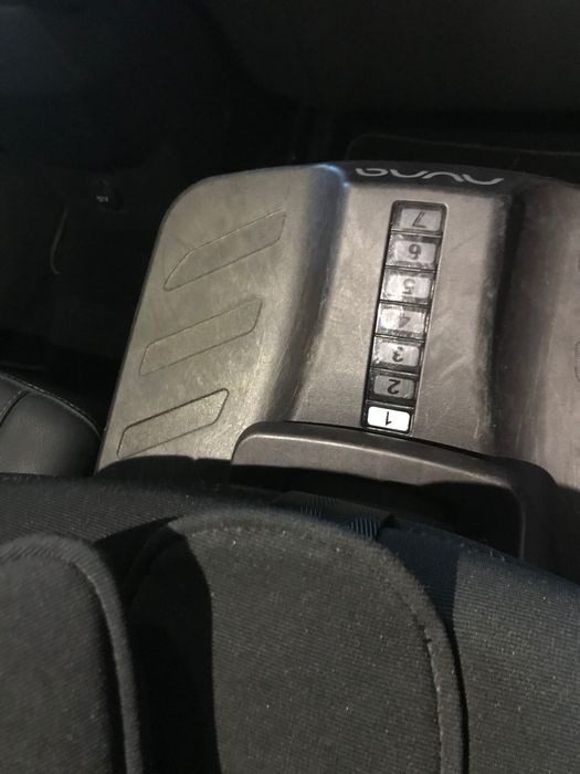 Fotelik samochodowy używany jak nowy! Bez uszkodzeń.