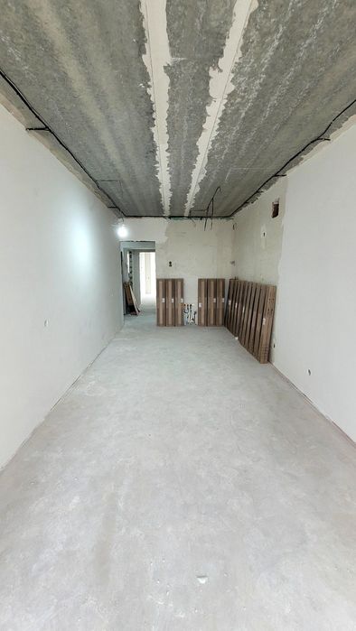 Поклейка шпалер, покраска, штукатурка, шпаклівка - майстер з досвідом