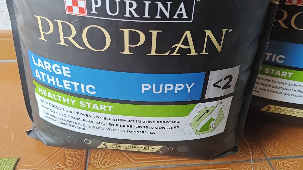 Vendo 2 sacas Purina pro plan