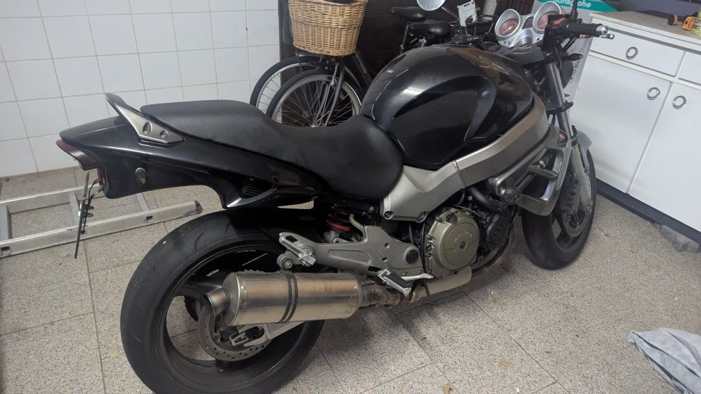 Vendo Honda x11 140cv 1100cc