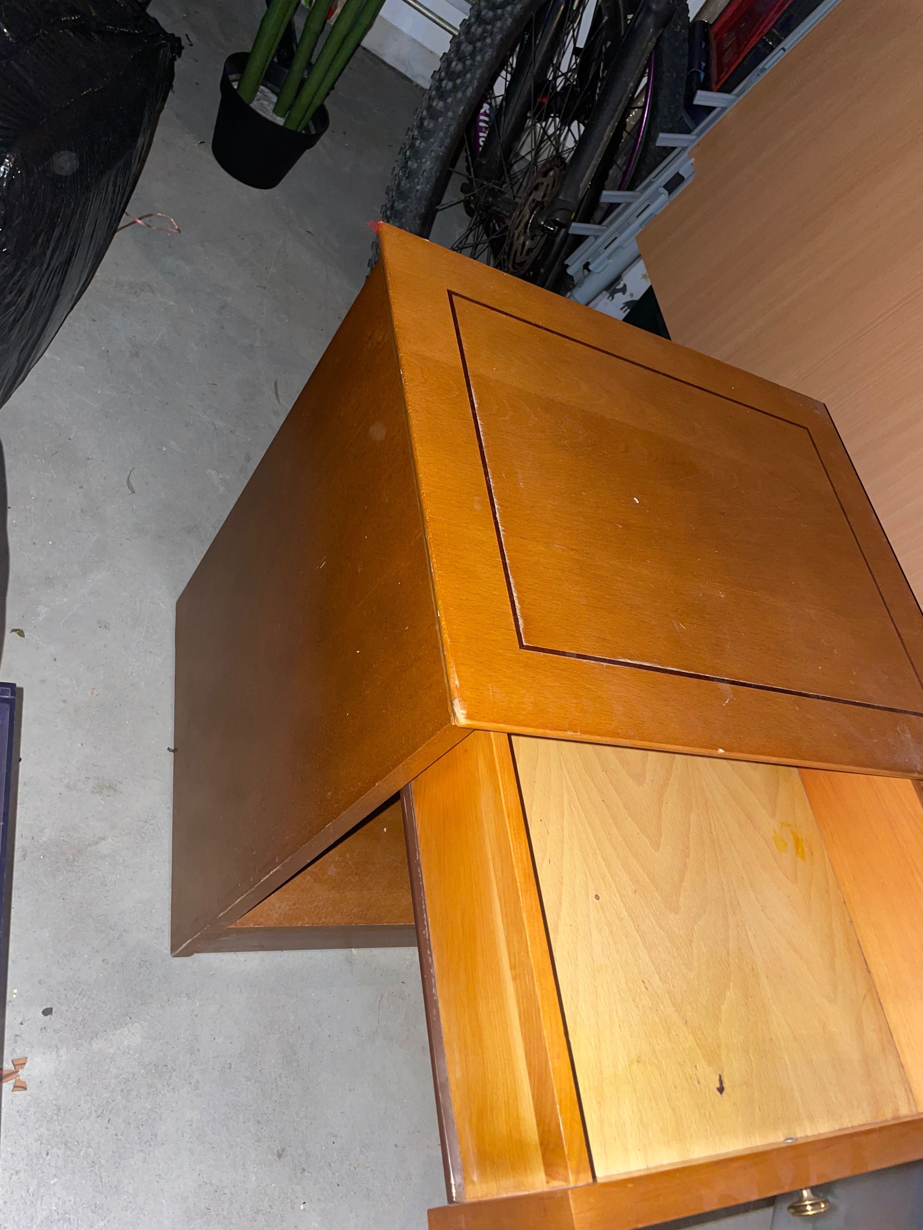 Mesa de cabeceira