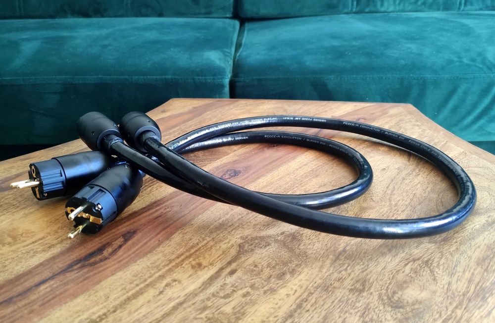 kabel zasilający Oyaide Tunami mk I  !!! Gdańsk