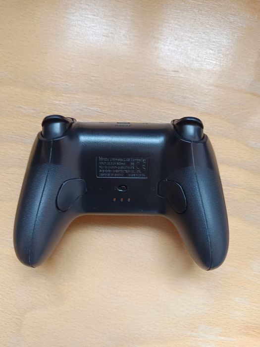 Pad bezprzewodowy 8BitDo Ultimate 2.4G Pad PC