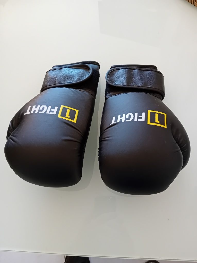 Luvas de boxe novas