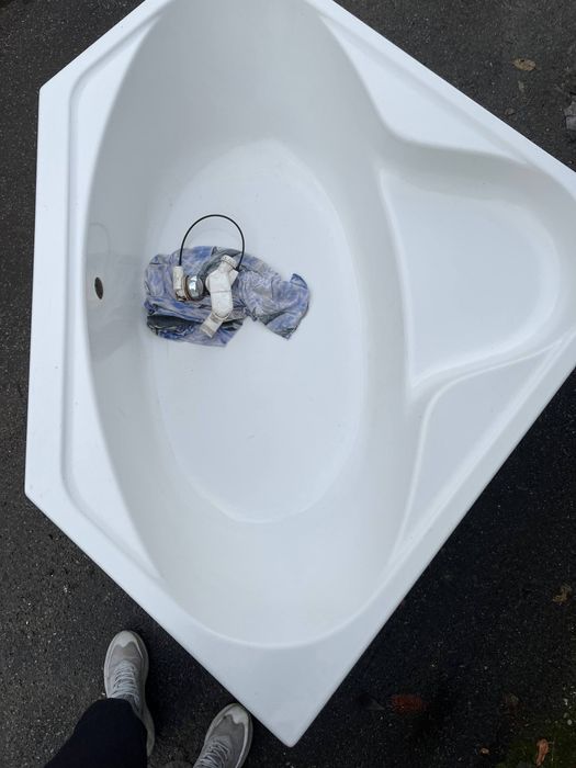 Ванна акриловая TEIKO 1.40*1.40