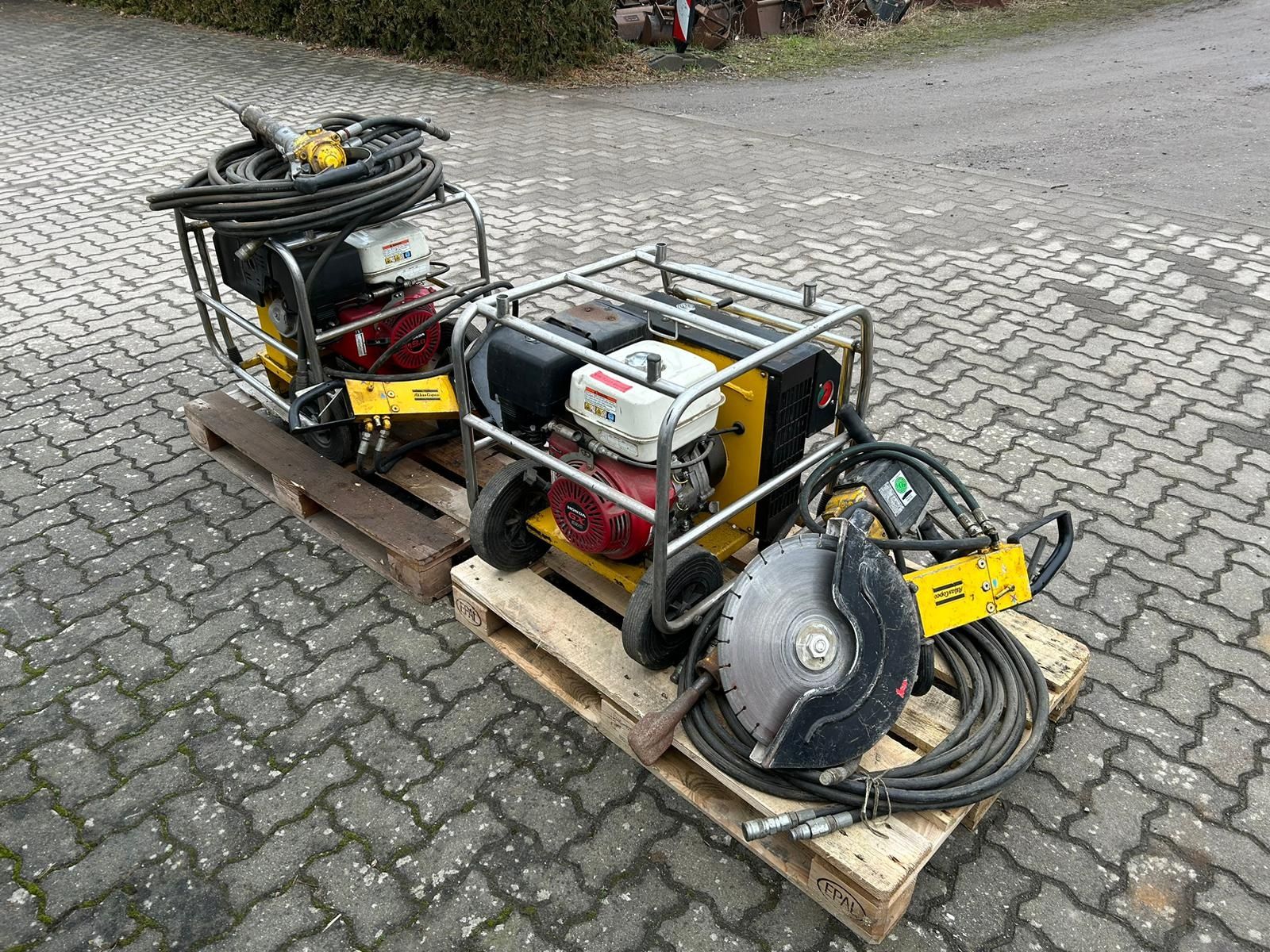 Atlas copco lp 13-30P stacja hydrauliczna młot piła hycon hpp13 dłuto