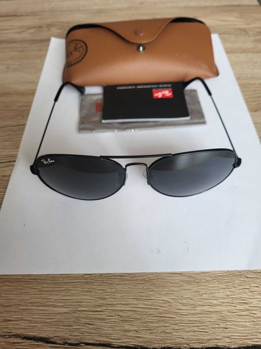 Ray Ban okulary przeciwsłoneczne pilotki nowe.