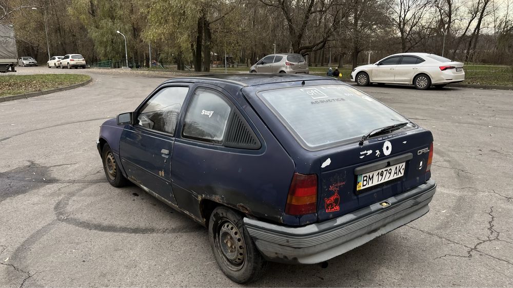 Опель кадет 1.6