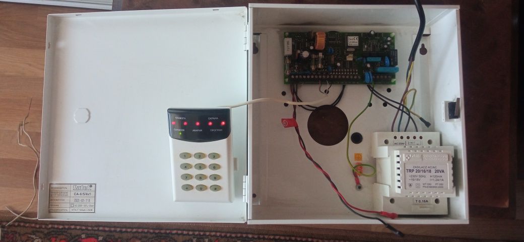 продаю прибор сигнализации охр пож Satel-5