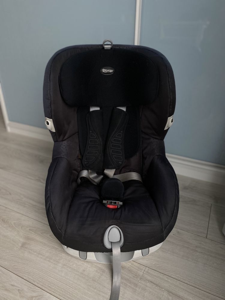 Britax-Romer автокрісло Trifix 9-18 кг (від 1,5 до 5/6років)