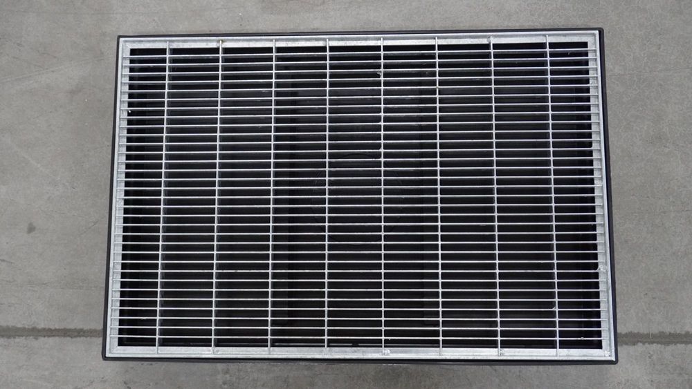 WYCIERACZKA z kratą ocynkowaną 40x60 PROMOCJA!