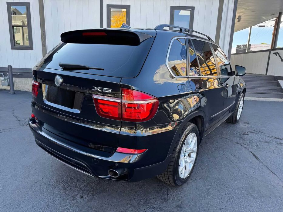 BMW X5 xDrive35d      2013