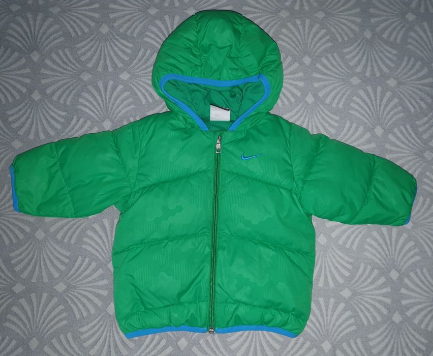 Kurtka Nike rozmiar 75-80