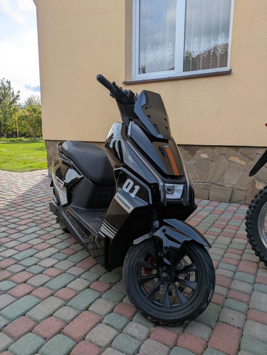 Електроскутер 2.5kWt 35Ah