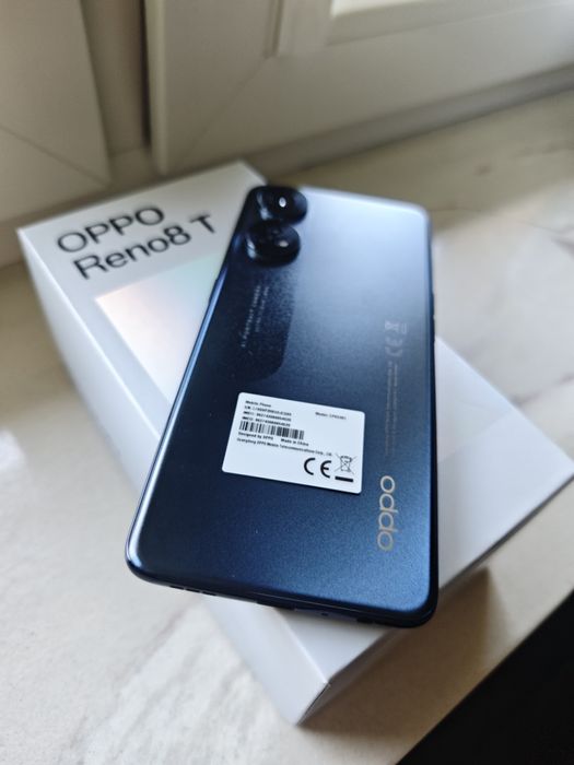 NOWY!!! Smartfon OPPO Reno8T 8/128
GB, czarny