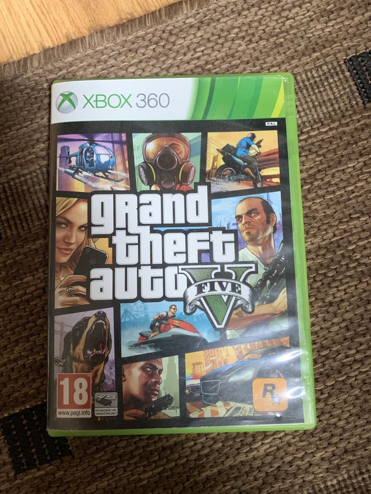 Xbox 360 z kinect i z 5 grami w tym z GTA 5.