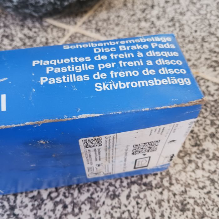 Material novo ainda dentro das embalagens para opel