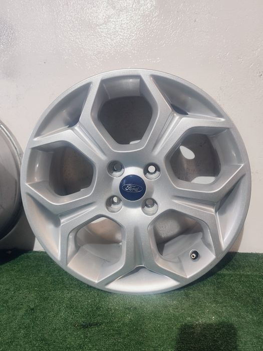 Felgi aluminiowe Ford OE B-Max Fiesta 4x108 17" 7J et 40 stan BDB