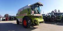 Claas Mega 208  sieczkarnia do słomy, heder Claas C510